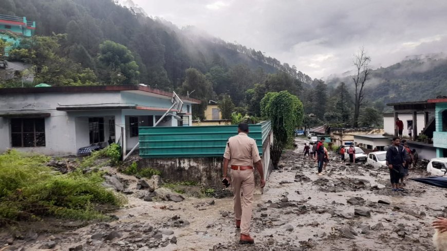 मुख्यमंत्री धामी ने चमोली जनपद के थराली क्षेत्र में बादल फटने की घटना पर दुख व्यक्त किया