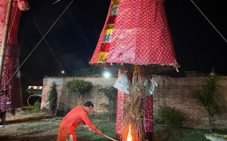 विजय दशमी पर्व विभिन्न स्थानों पर रावण दहन कार्यक्रम मे शामिल हुऐ विधायक शिव अरोरा*