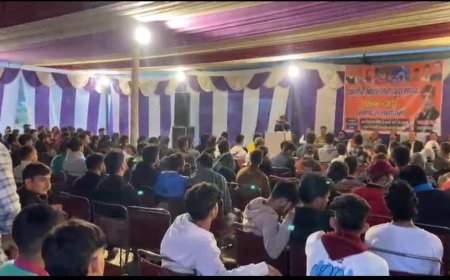 चौहान ने युवाओं से संवाद कर सुनी जन समस्याएं, कई मामलों का मौके पर समाधान