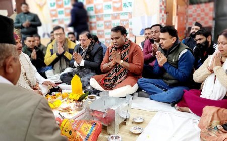 मकर संक्रांति पर भाजपा महानगर का भव्य हवन एवं खिचड़ी वितरण कार्यक्रम संपन्न।