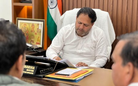 बाईपास चौड़ीकरण की जद में आ रहे व्यापारियों को महापौर ने दिया राहत दिलाने का आश्वासन