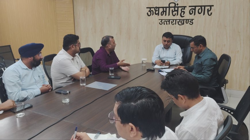 गैस सिलेंडर की वर्तमान स्थिति को देखते हुए जिलाधिकारी की जनता से अपील*