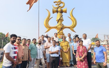 आदि कैलाश यात्रियों का त्रिशूल चौक पर भव्य स्वागत