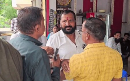 उदयपुर में कांग्रेस नेता बोले- हमें बाड़ेबंदी की जरूरत नहीं:हमें किसी का डर नहीं, भाजपा के सामने पूरी ताकत से चुनाव लड़ा