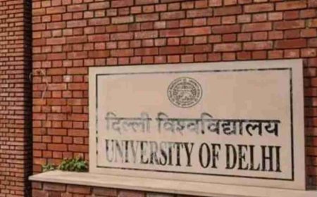 LIVE: डूसू चुनाव के लिए वोटिंग जारी, 1.5 लाख छात्र करेंगे 20 उम्मीदवारों के भाग्य का फैसला
