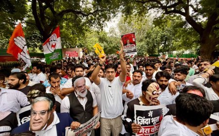 ज्ञानेश कुमार को इस्तीफा देना ही होगा, देशद्रोह के लिए उन्हें गिरफ्तार किया जाना चाहिए”: उदय भानु चिब